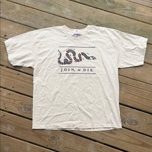America’s National Parks Collection Men’s 2XL Beige Snake Graphic Print T-Shirt